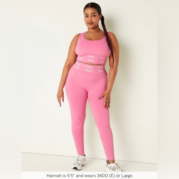 VS Pink Perfect Tee Optic White Rainbow Gradient & Dreamy Pink Seamless Leggings - Picture 7 of 10